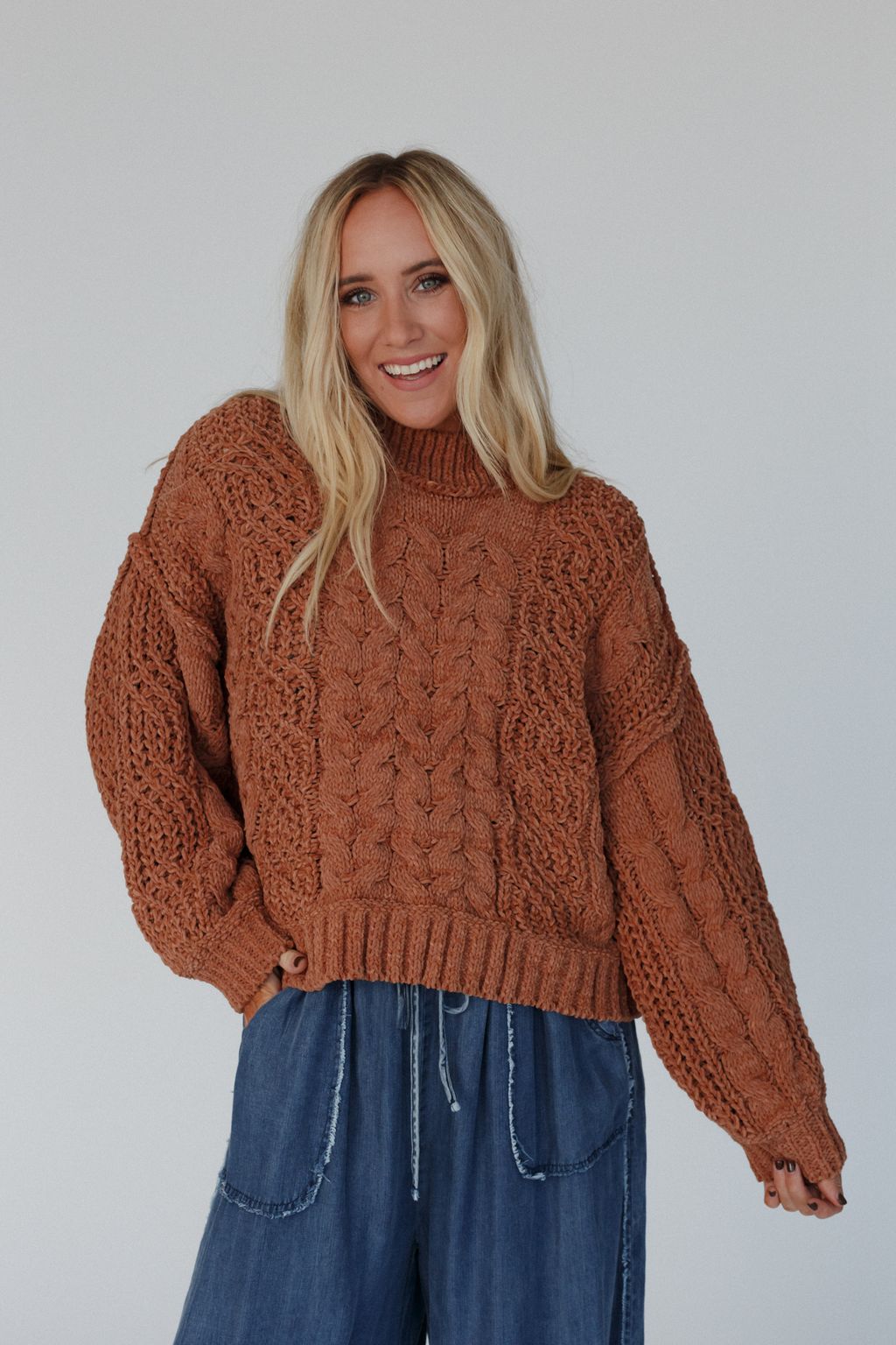 Orchard Charm Sweater - Camel