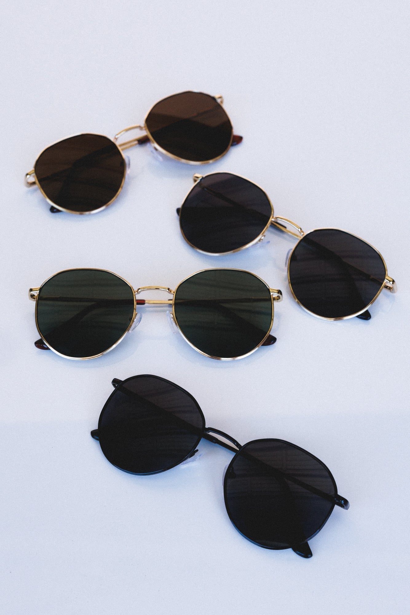 Check In Round Sunglasses - Black