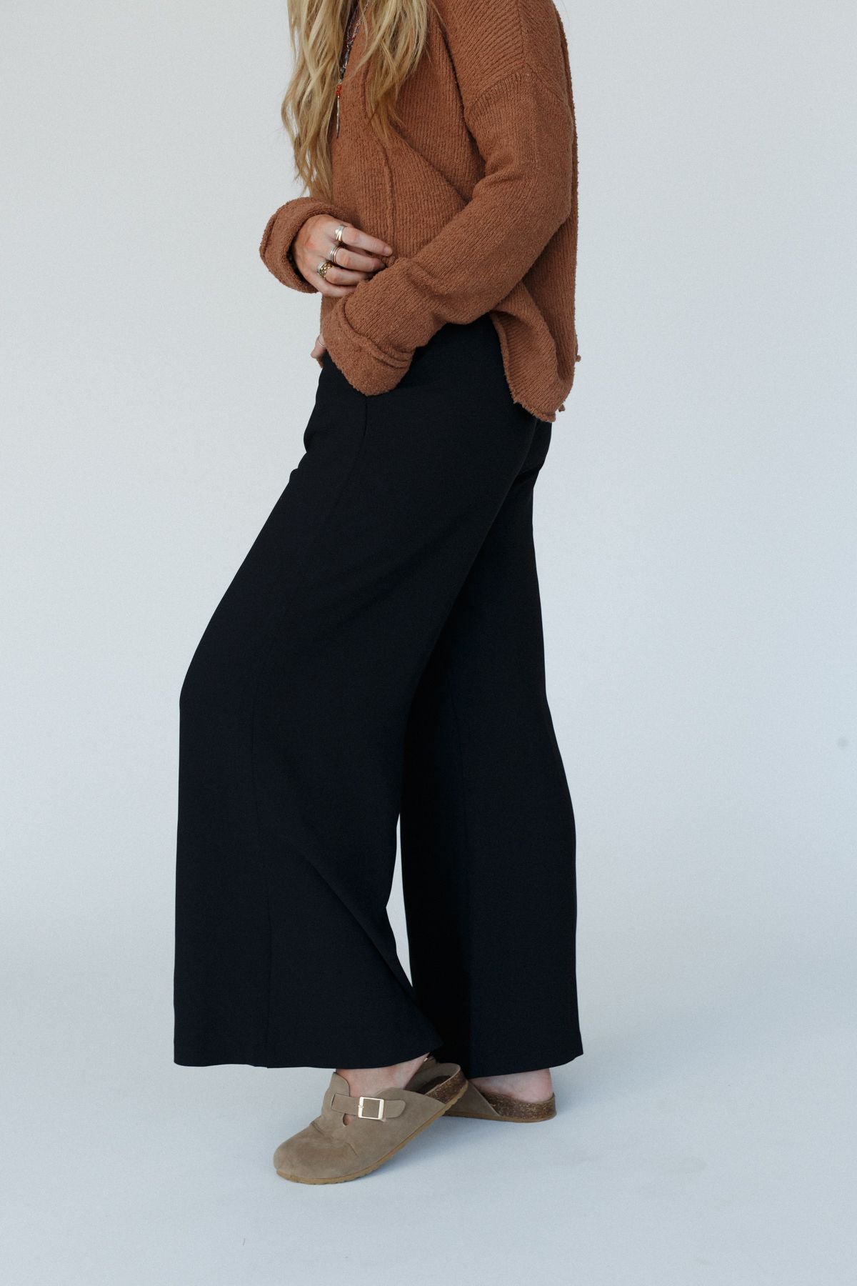 World Traveler Wide Leg Pant - Black