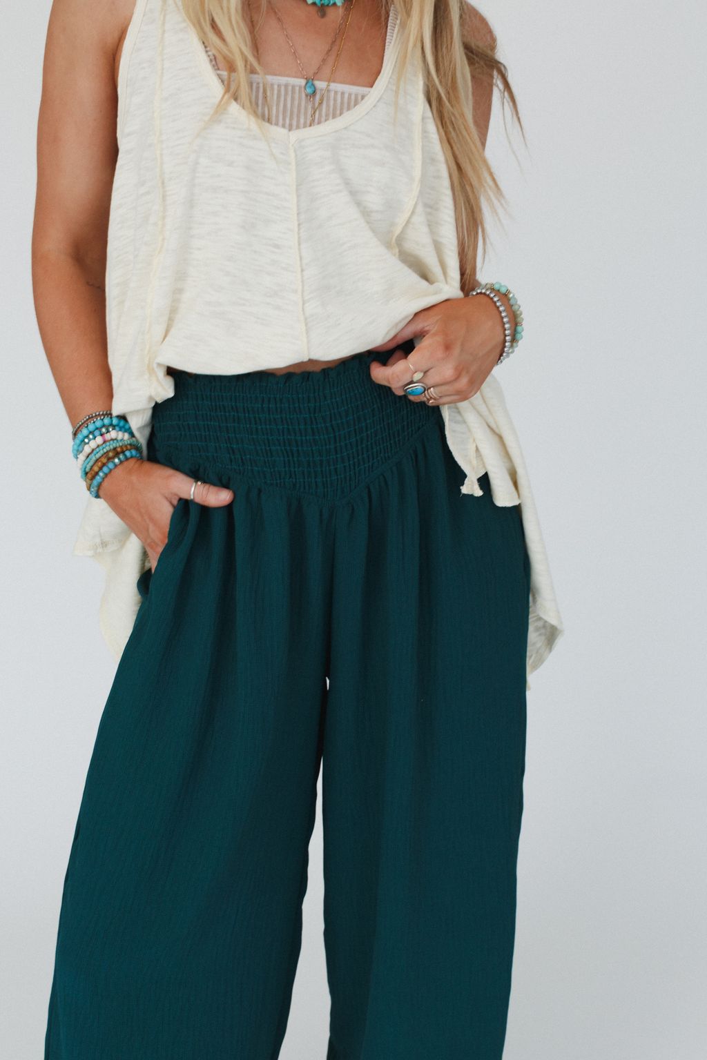 The Nest Oceana Cinched Pants - Hunter Green