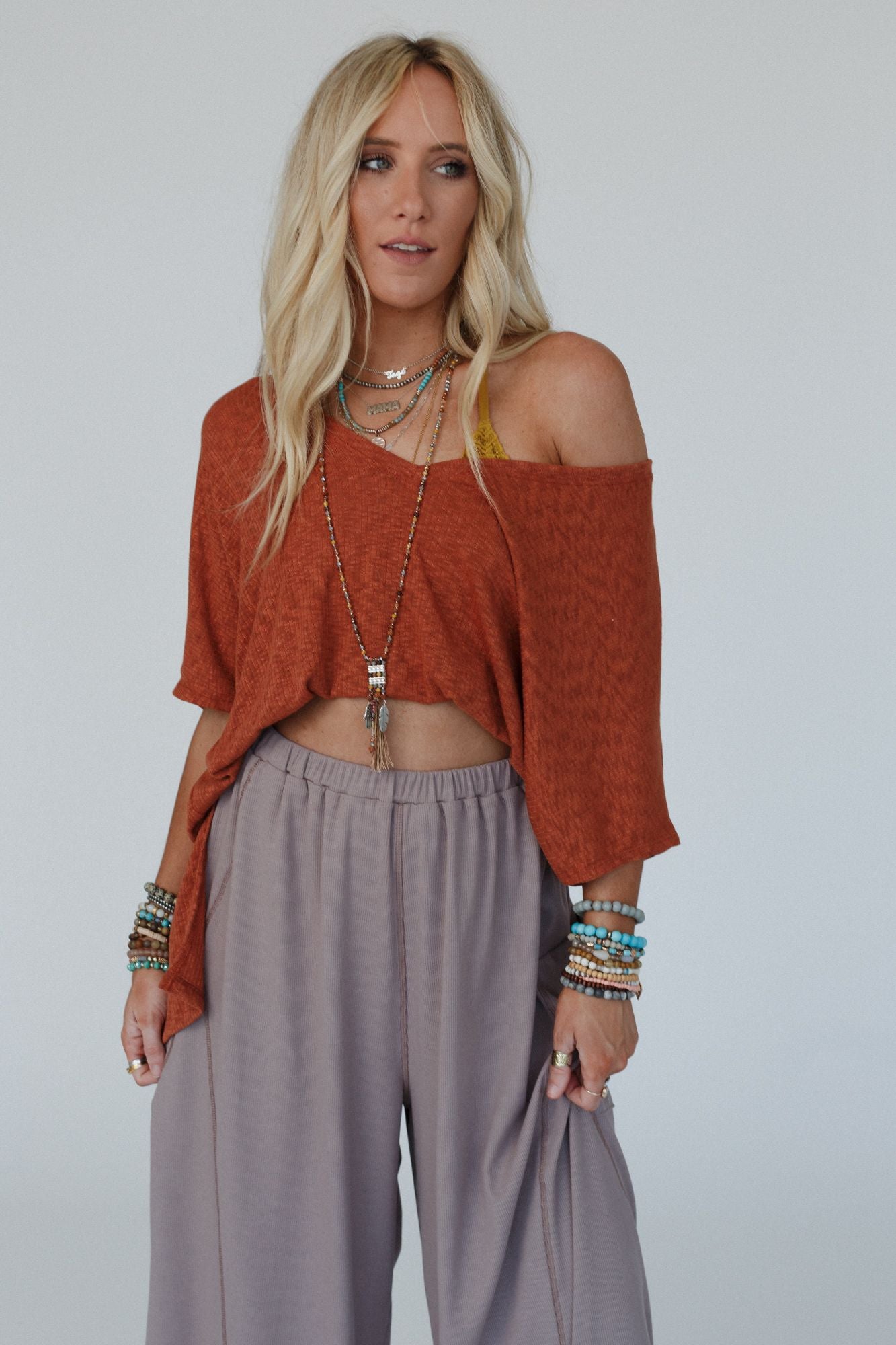 The Nest Warm Nights V Neck Top - Cayenne