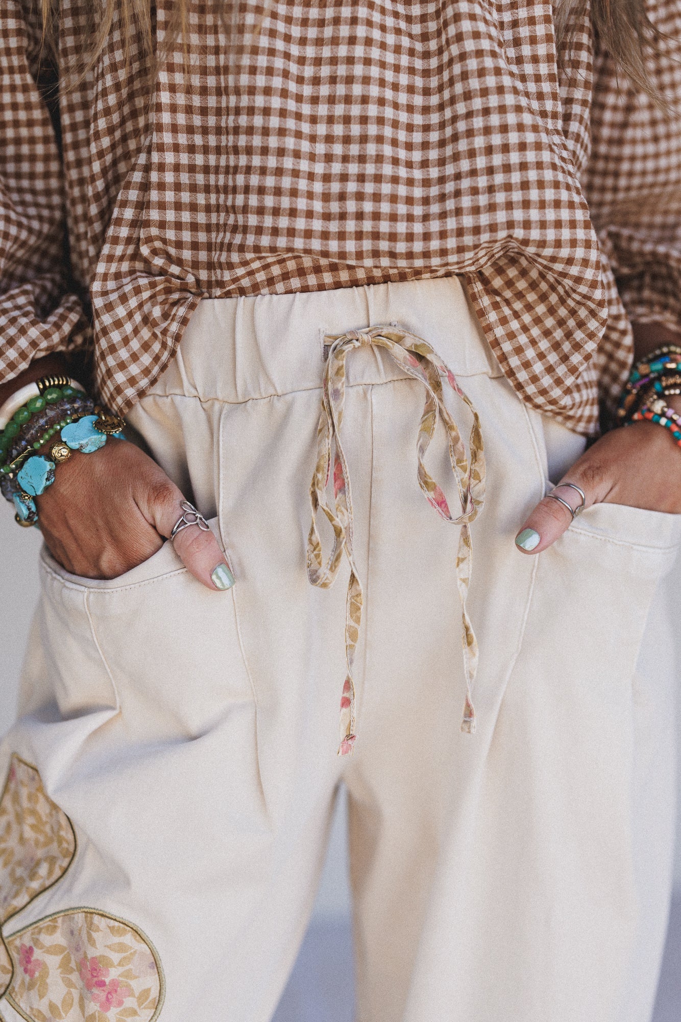 Flower Grove Barrel Pants - Khaki