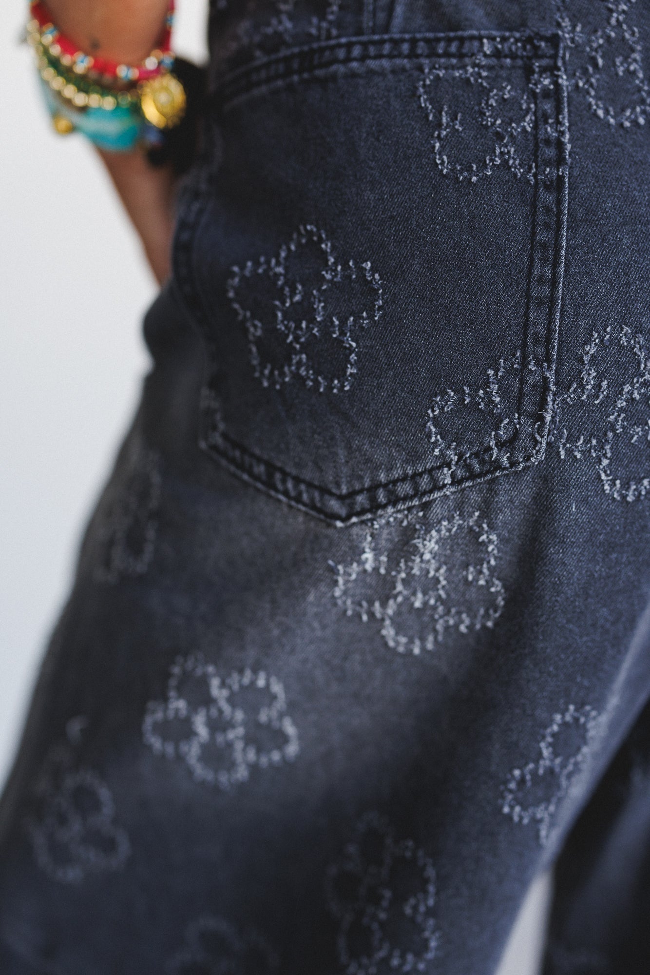 Blossom Trail Barrel Jeans - Black