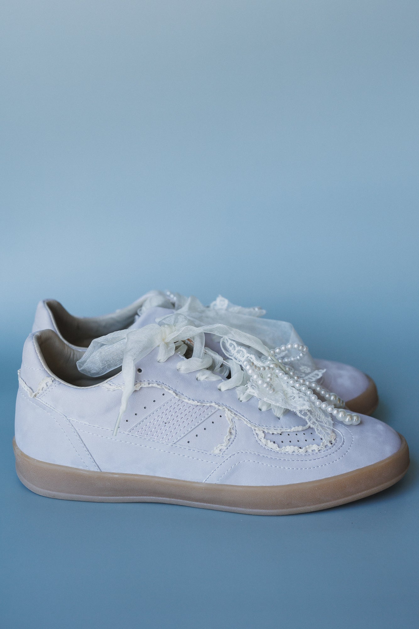 Make It Yours Bow Embroidered Sneakers - Purple