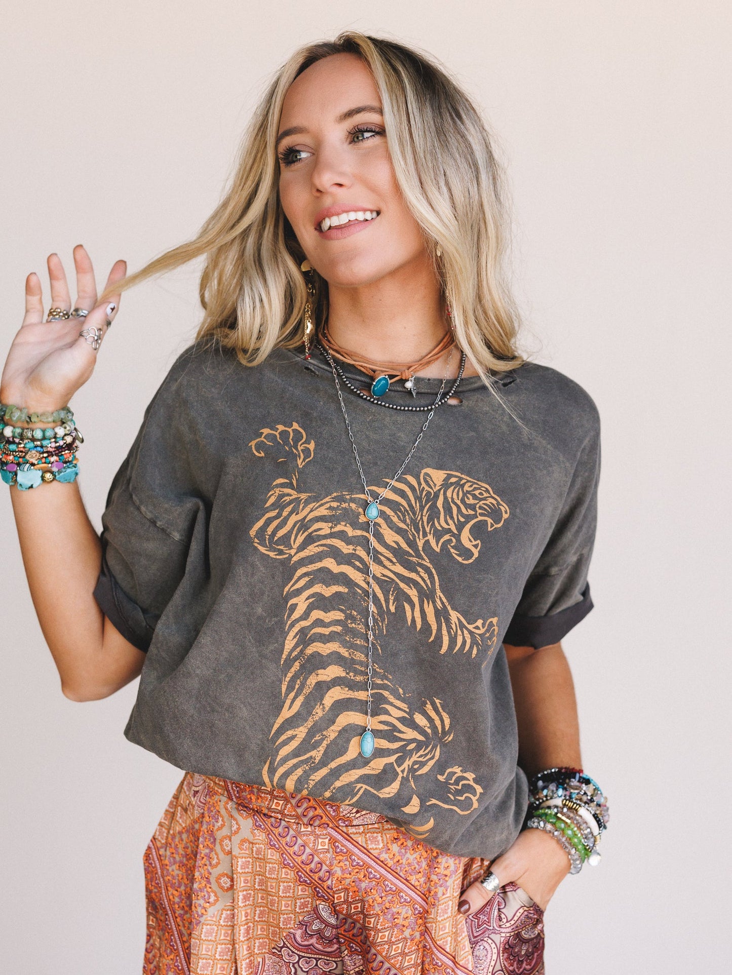 Wild Moves Tiger Graphic Tee - Charcoal