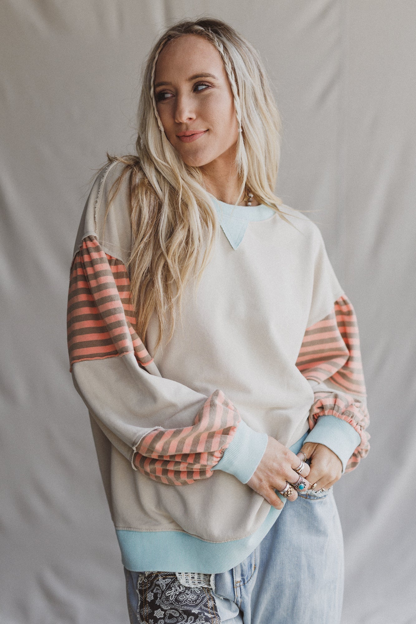 Awaken Joy Stripe Pattern Pullover - Khaki