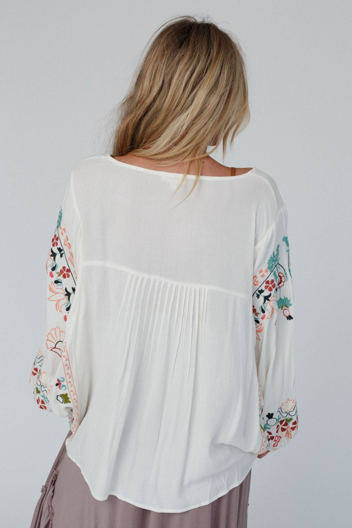Frida Embroidered Dolman Sleeve Top - Ivory