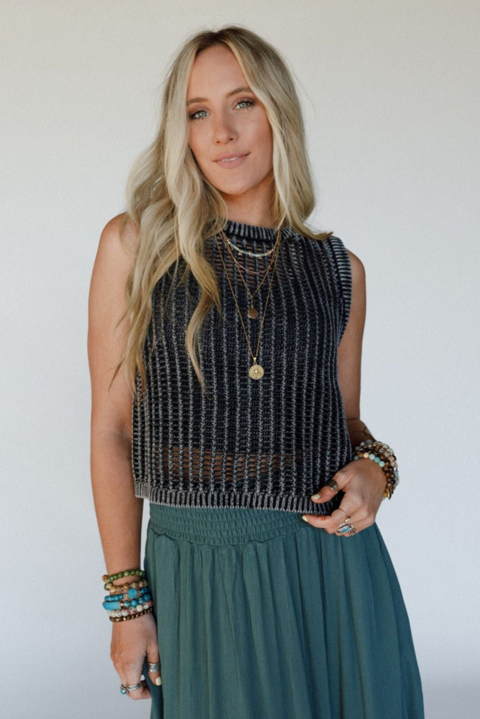 Coast Along Top - Black