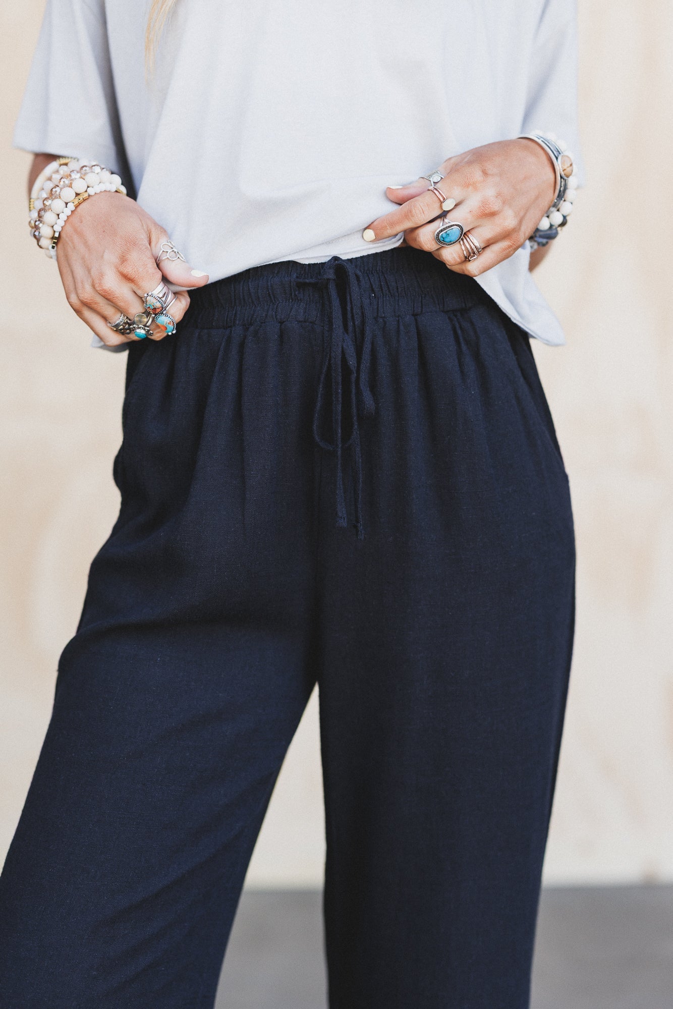 True Form Wide Leg Pants - Black