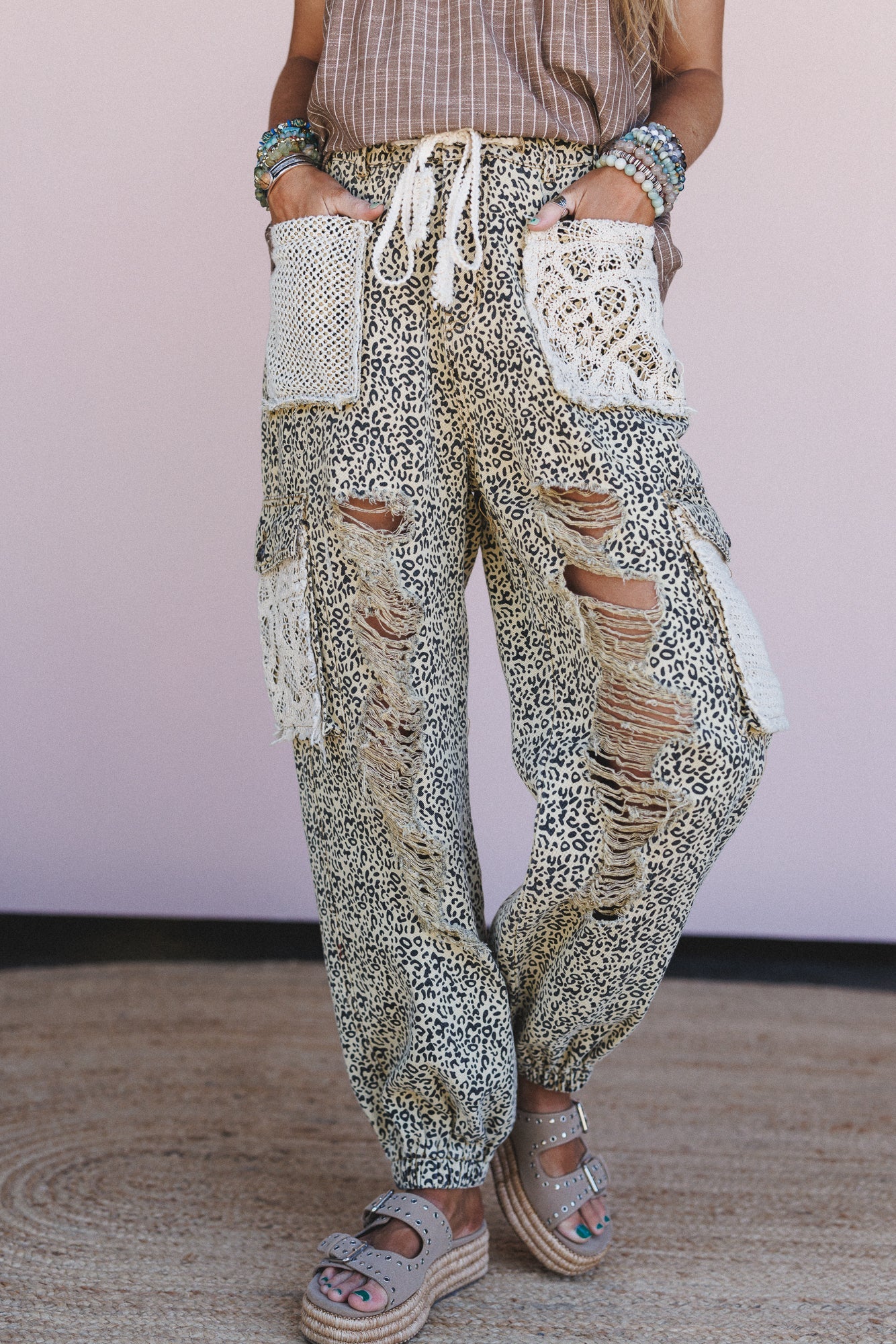 City Sky Distressed Pants - Leopard