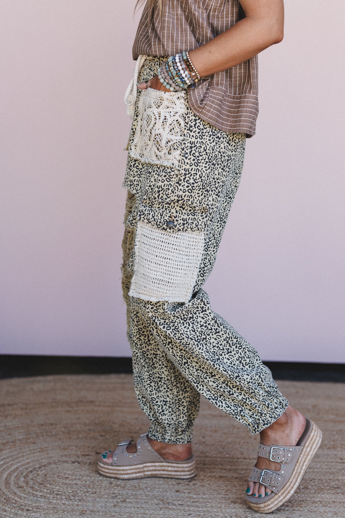 City Sky Distressed Pants - Leopard
