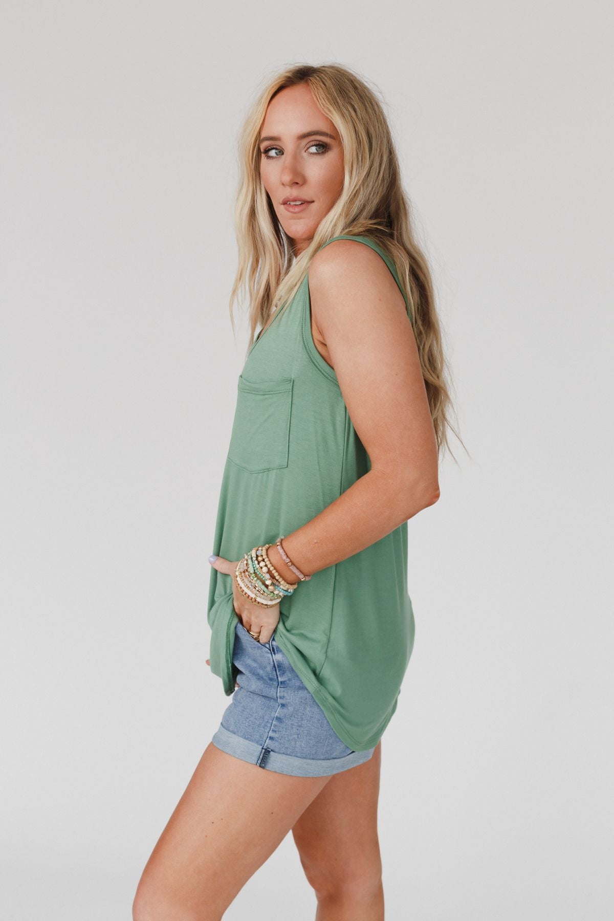 The Nest Shelli Scoop Neck Tank Top - Sage