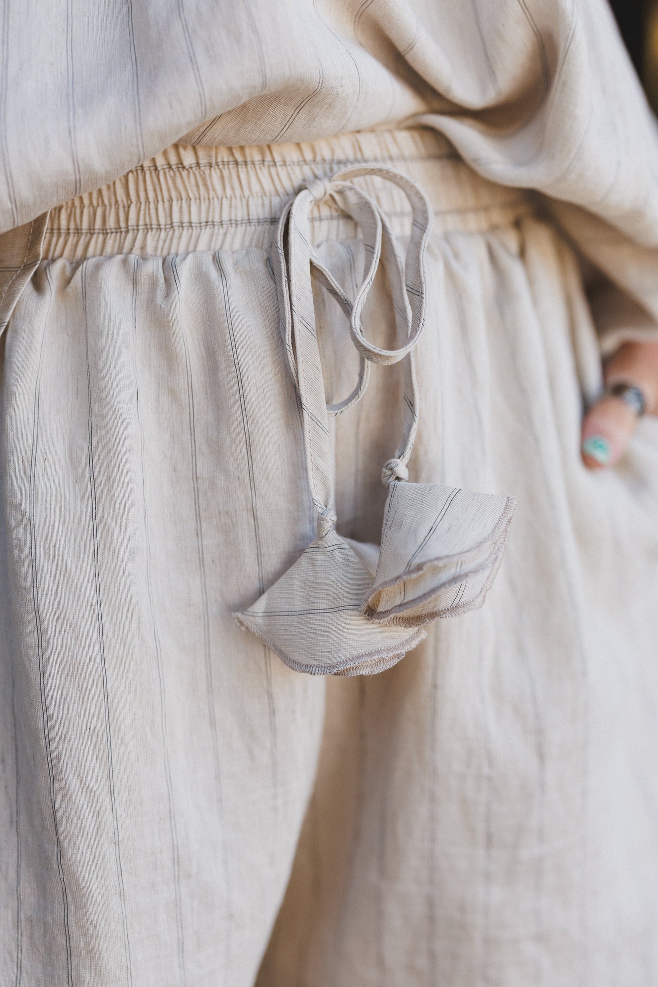 Easy Life Striped Shorts - Oatmeal