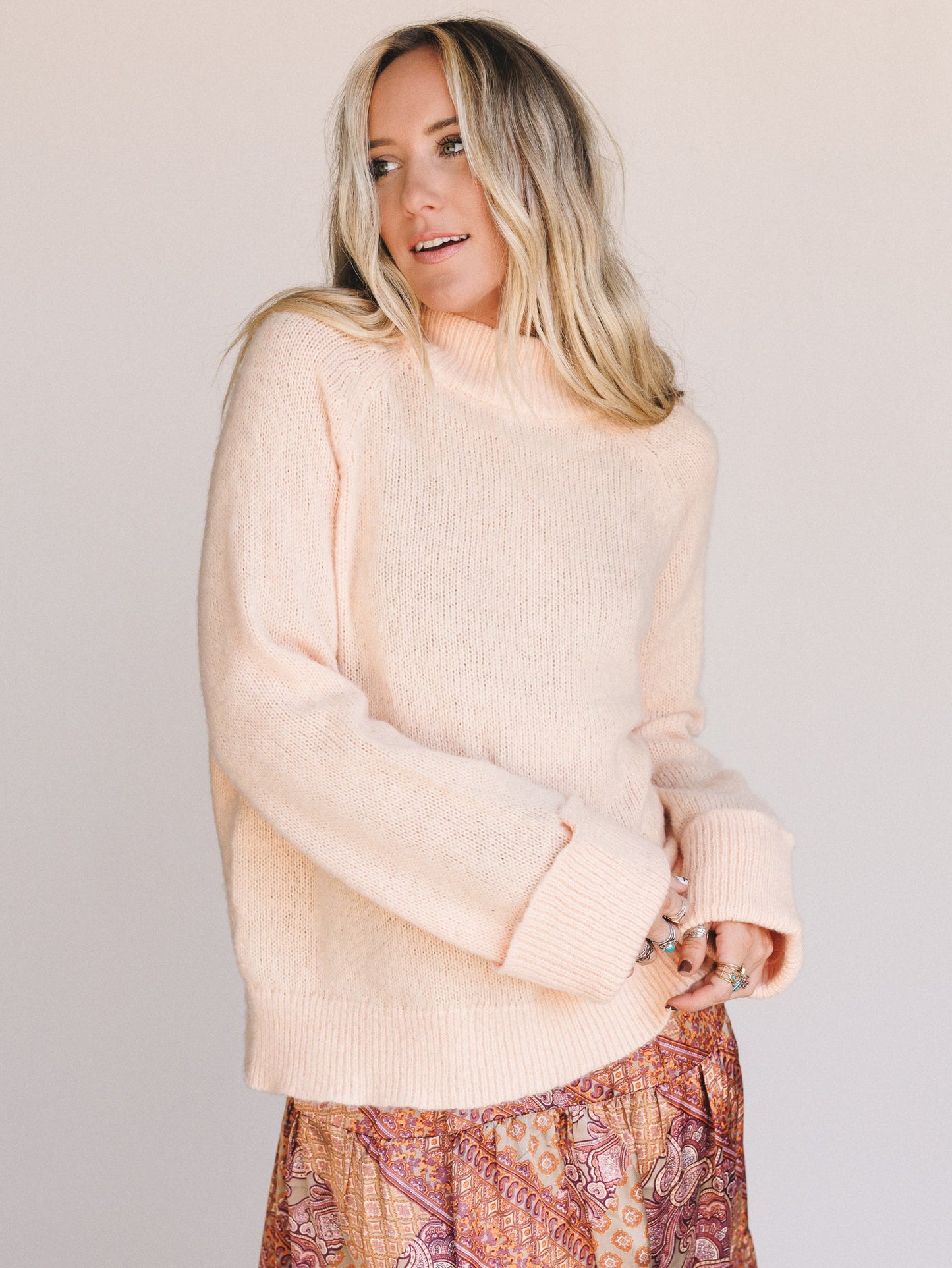 Soft Print 2 Piece Bundle - Peach