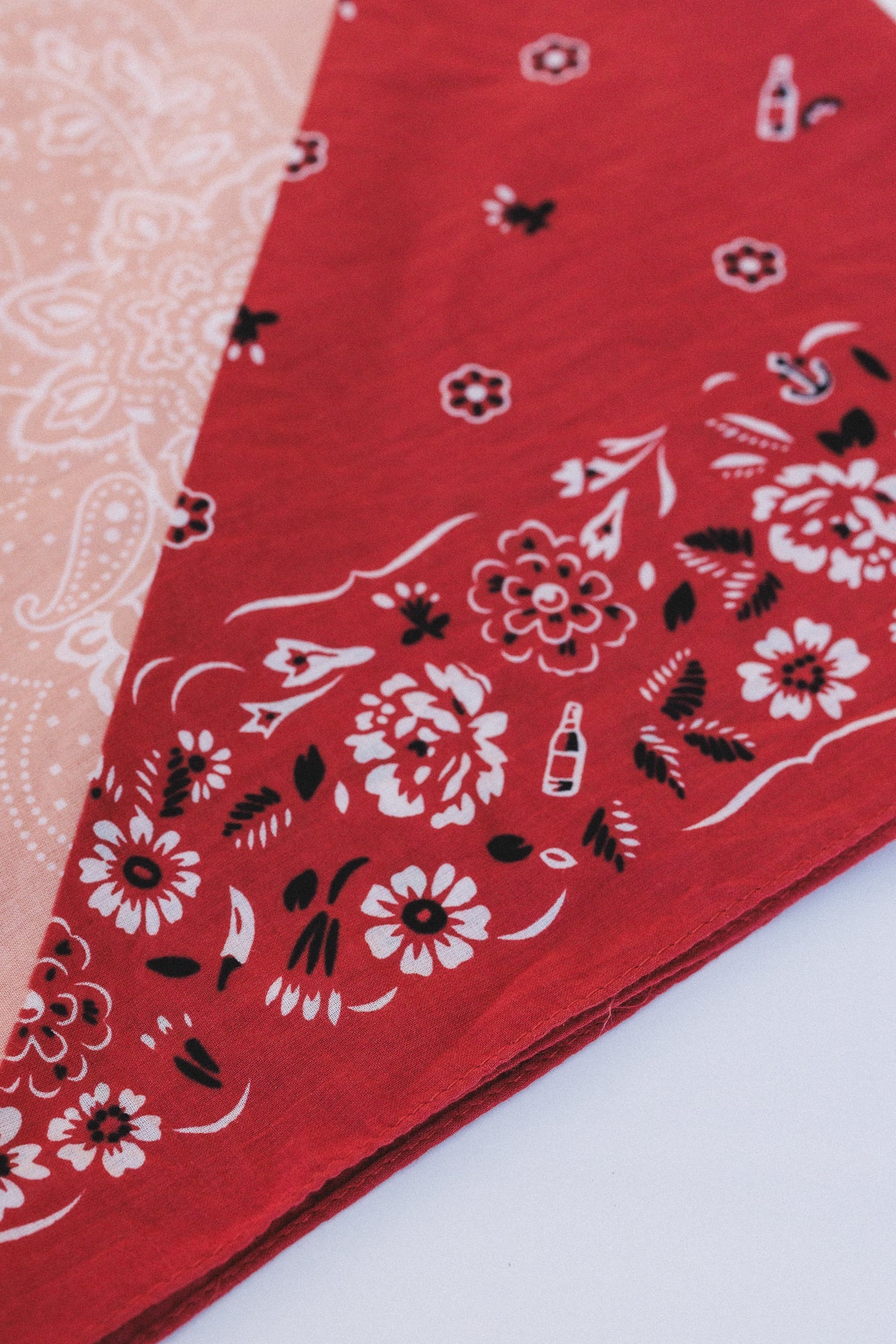 Trail Days Two Tone Floral Bandana - Rust Multi