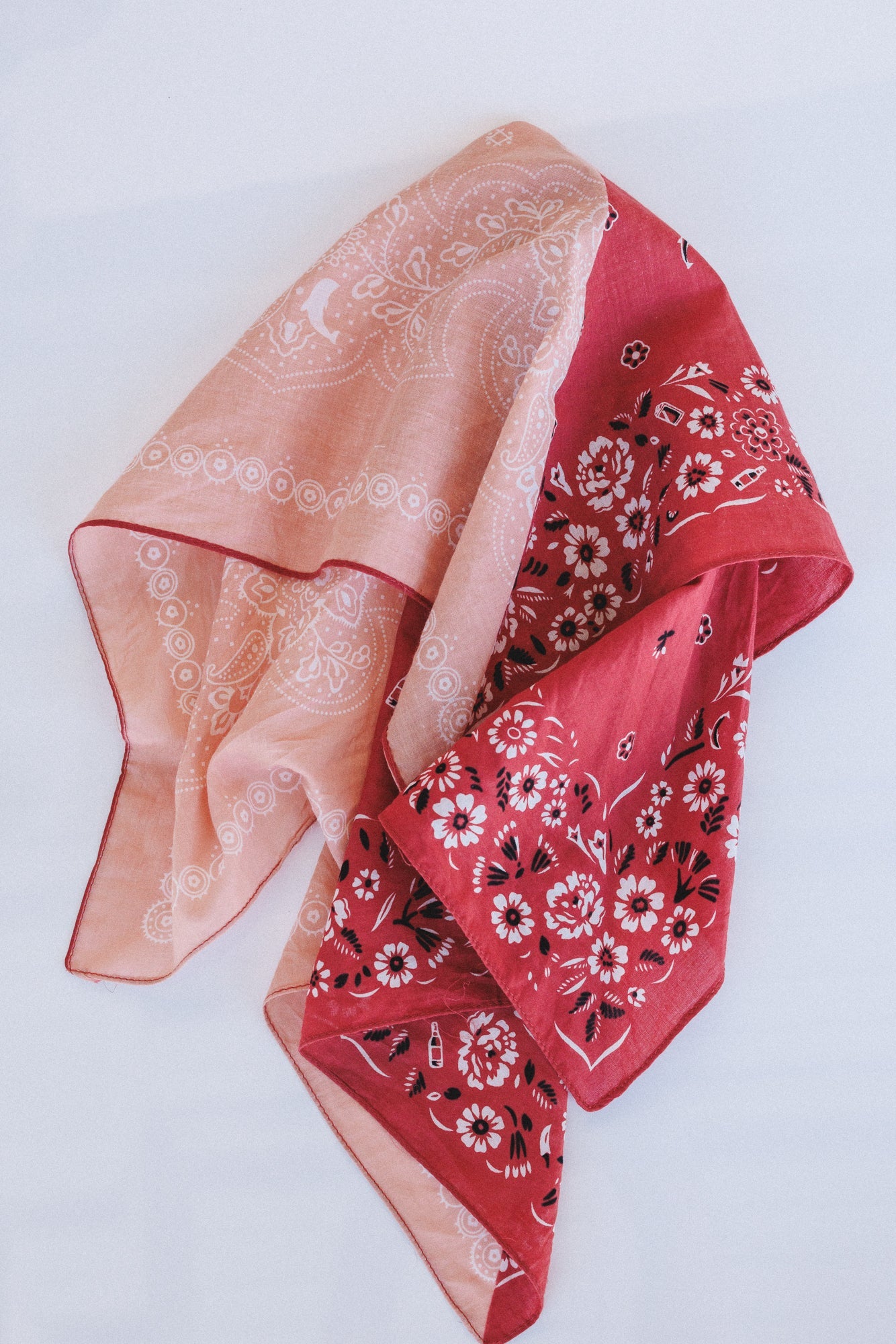 Trail Days Two Tone Floral Bandana - Rust Multi