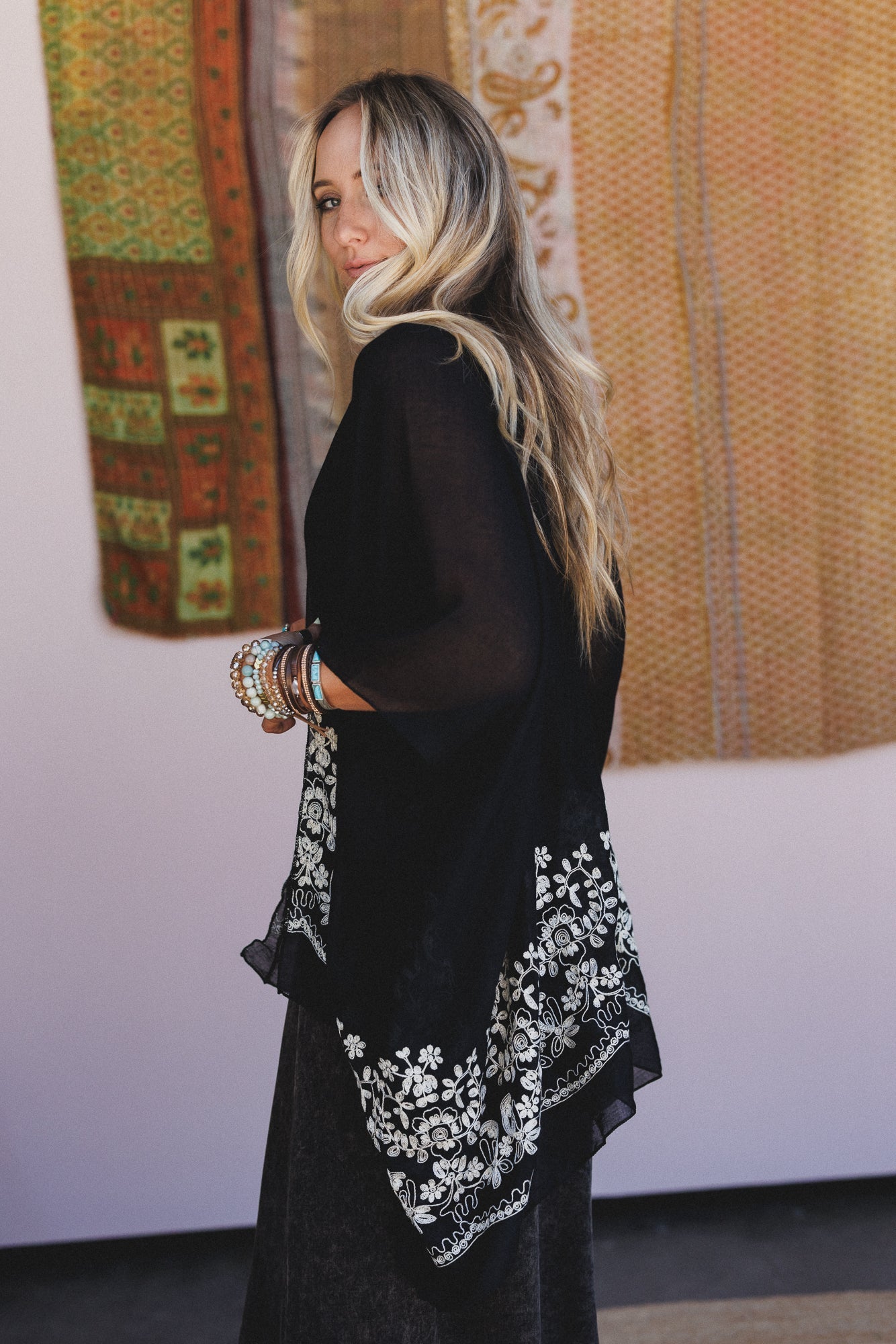 Sunset Fern Kimono - Black