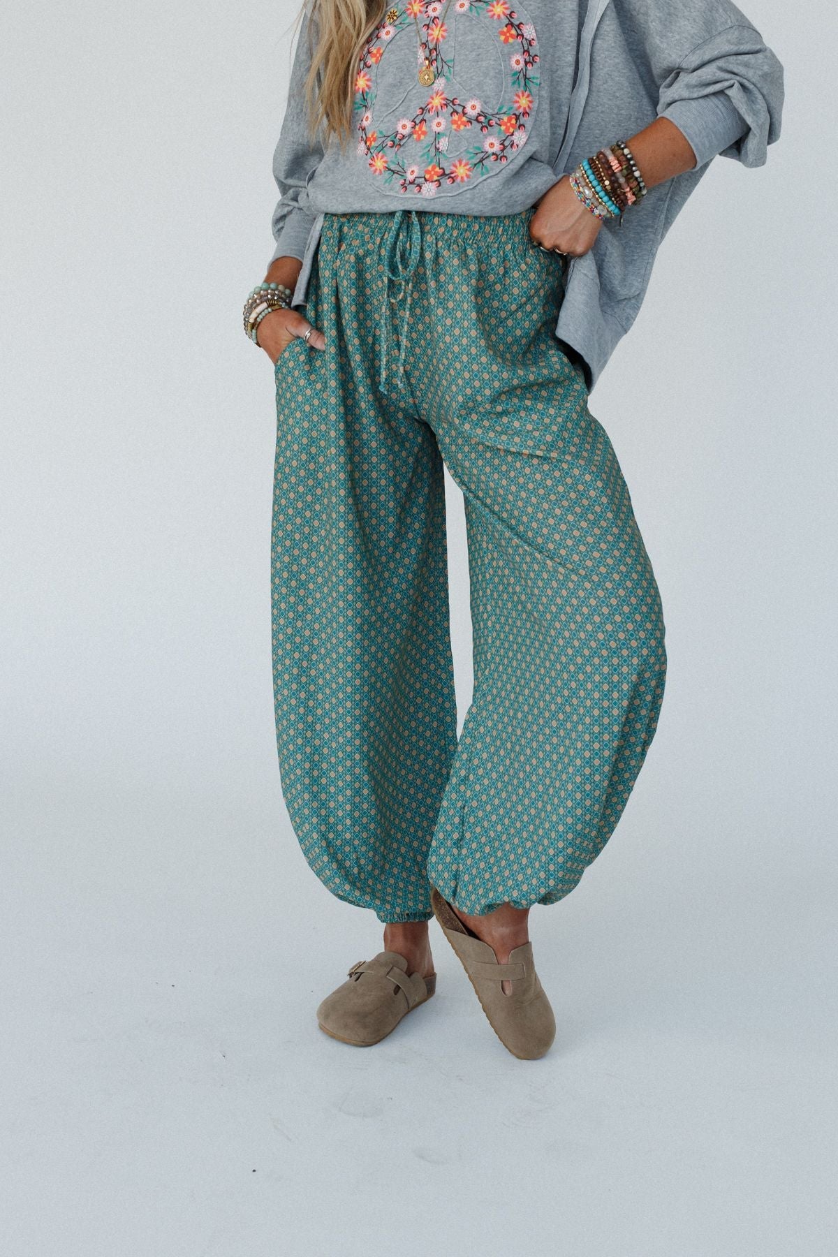 The Nest Mystic Mirage Printed Joggers - Teal