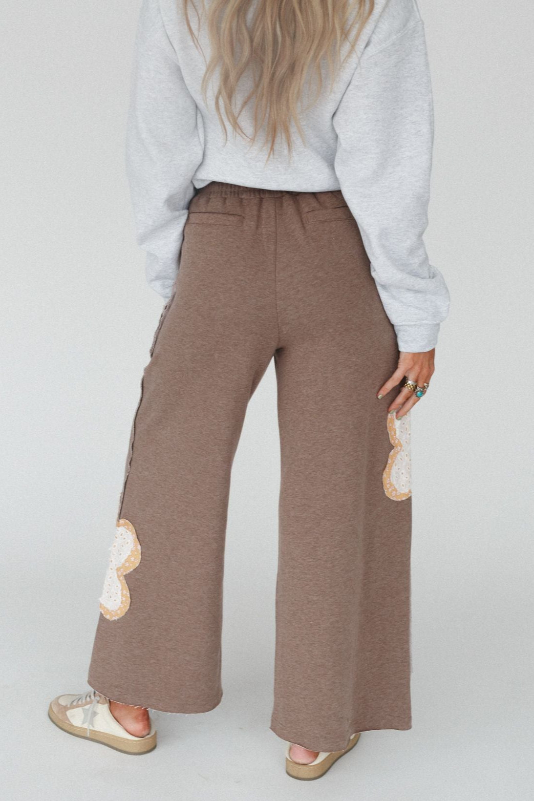 Wild Daisy Patch Pants - Mocha