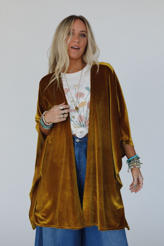 The Nest Savoy Velvet Kimono - Marigold