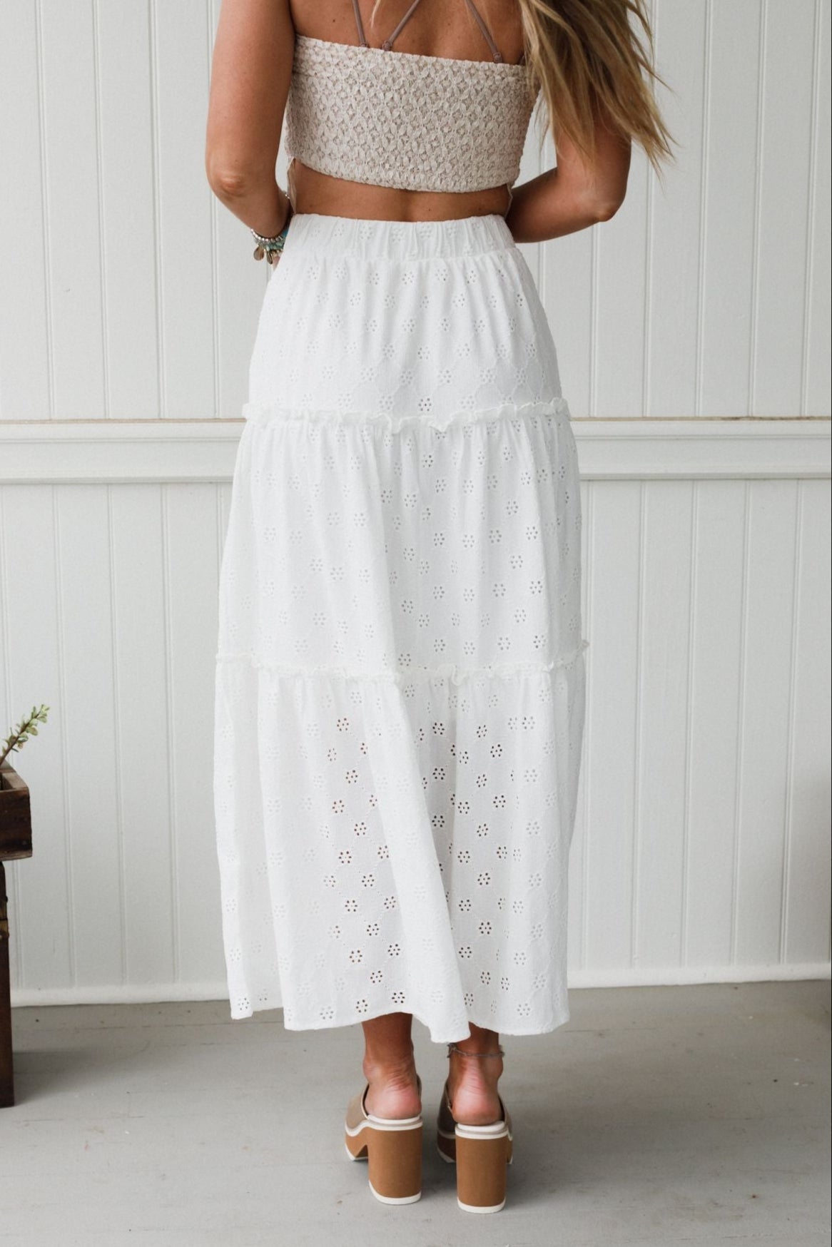 Sweet Briar Eyelet Skirt - White