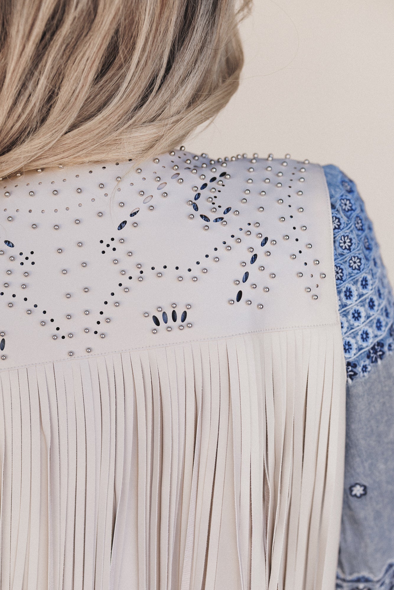 Coastal Pearl Fringe Vest - Stone