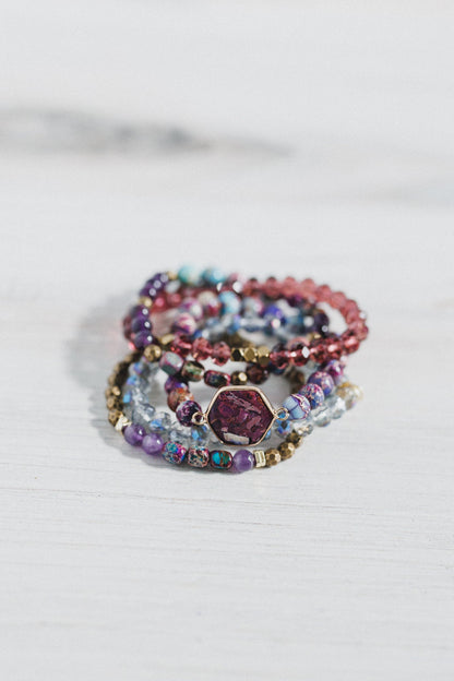 Lavender Glow Bracelet Set - Purple