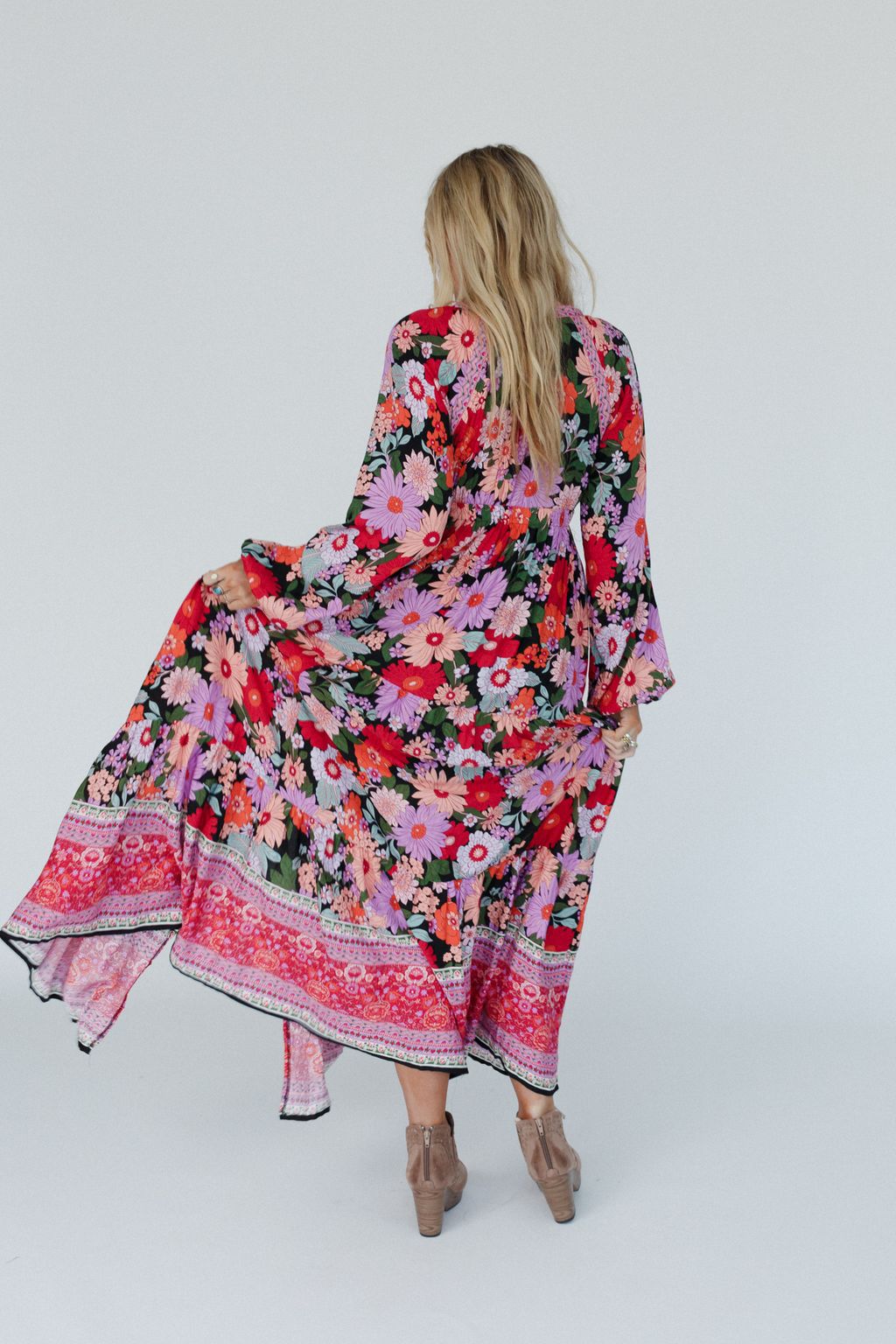 Meadow Edge Maxi Dress - Black Multi