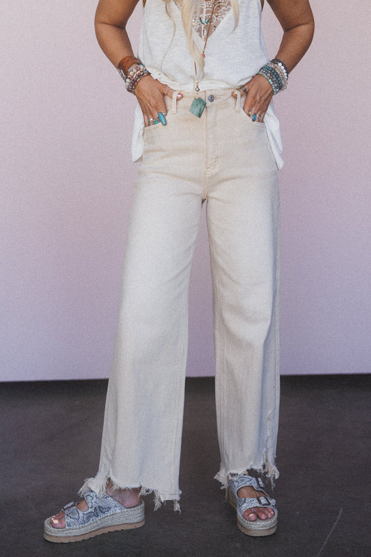 Aero Distressed Jeans - Beige