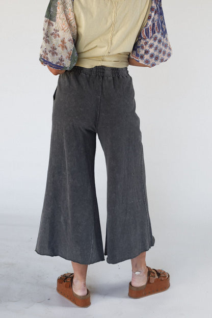 Relaxing Robin Wide Leg Pant - Black