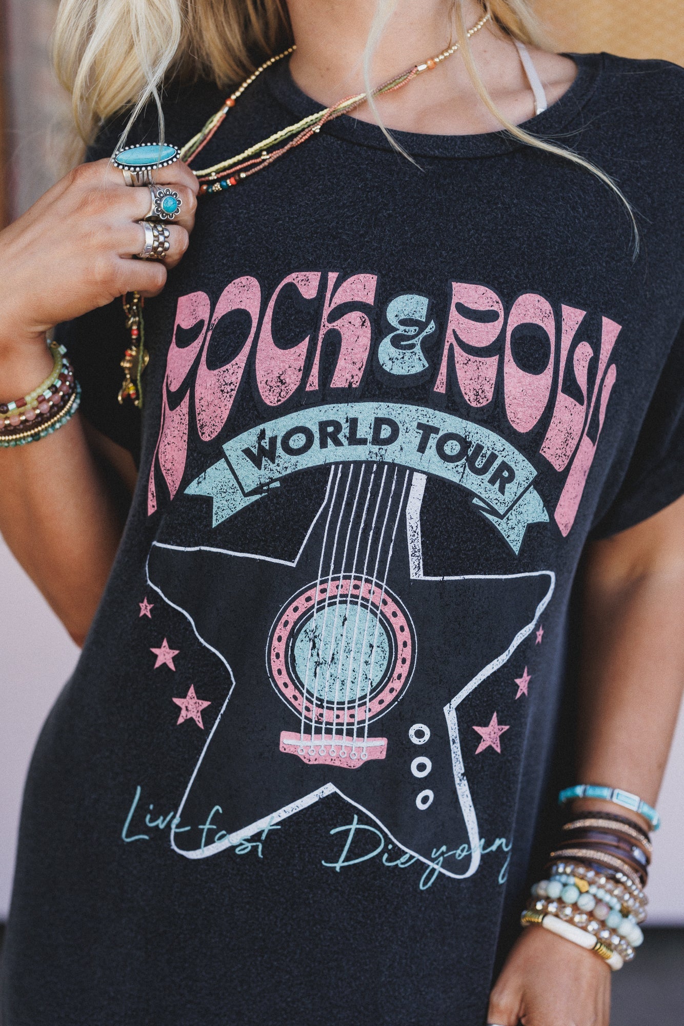 World Tour Glow 3 Piece Bundle - Black