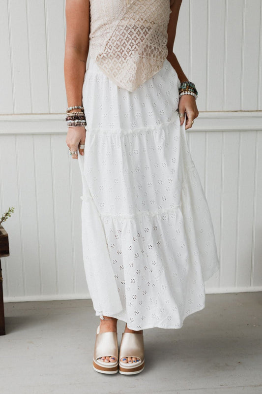 Sweet Briar Eyelet Skirt - White