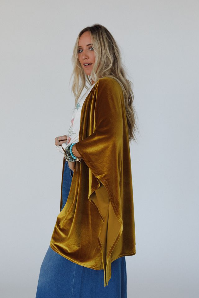 The Nest Savoy Velvet Kimono - Marigold