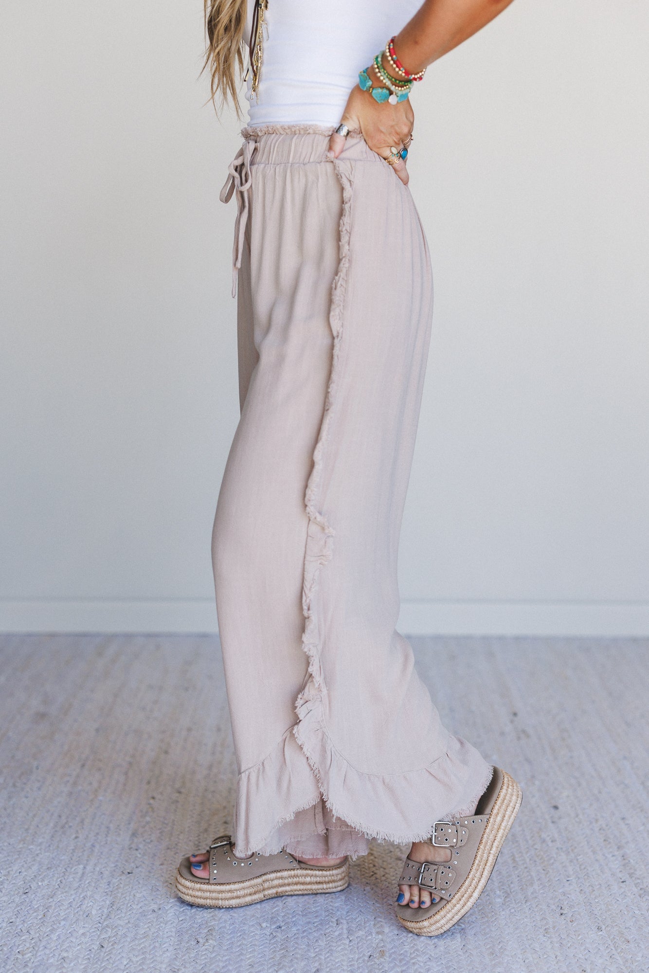 Zhara Ruffle Hem Pants - Khaki