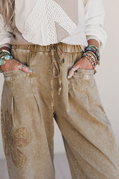 Flower Grove Barrel Pants - Olive