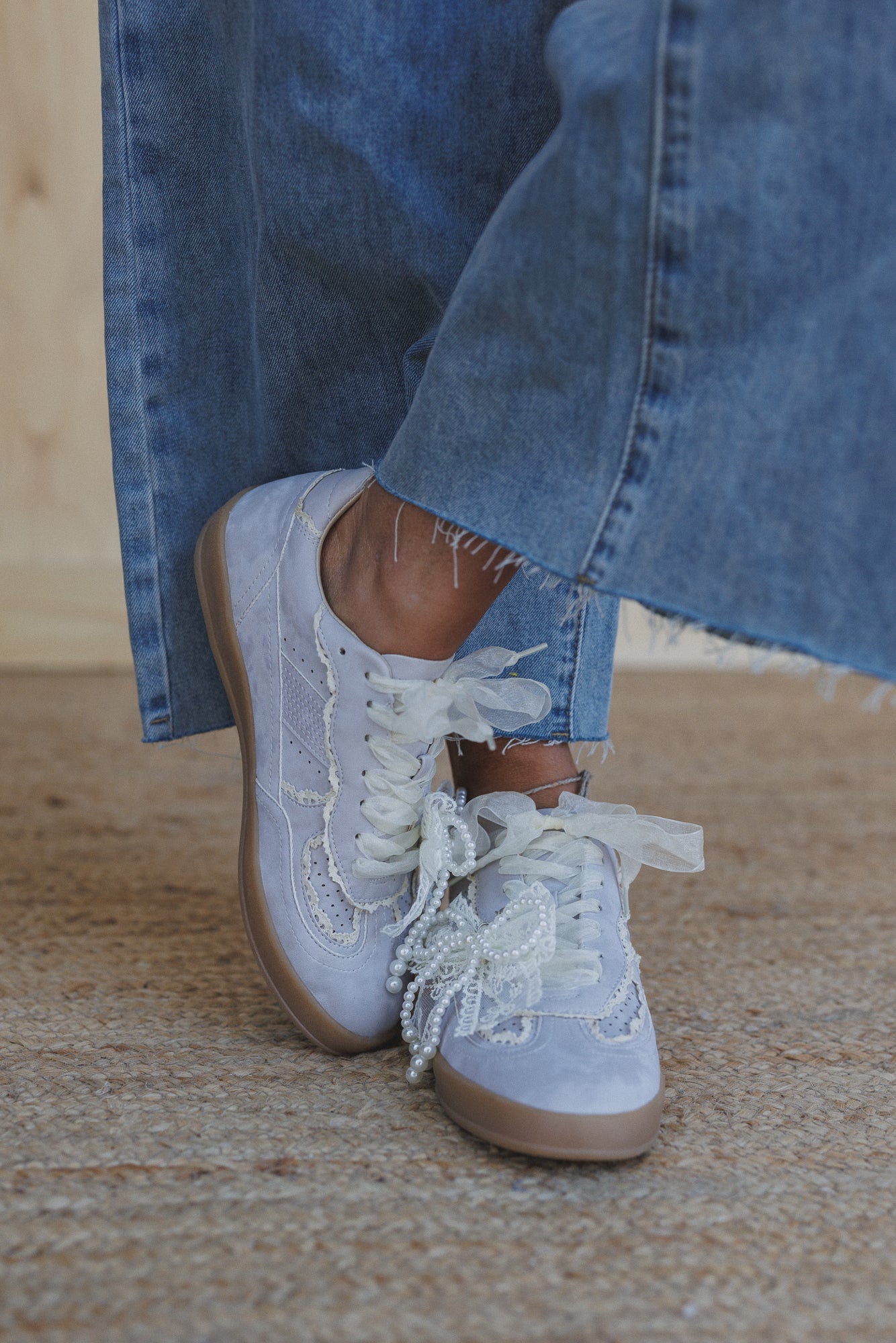 Make It Yours Bow Embroidered Sneakers - Purple