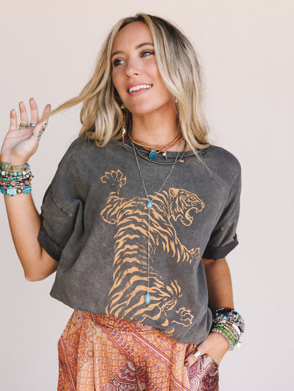 Wild Moves Tiger Graphic Tee - Charcoal