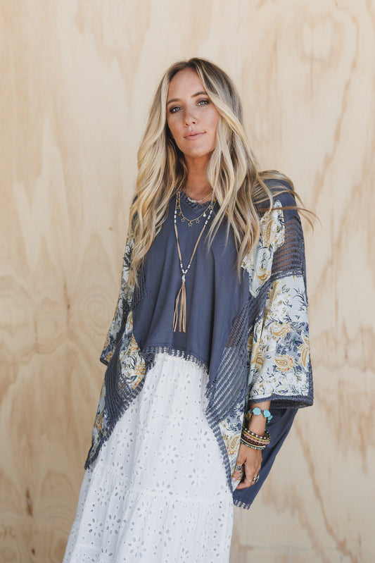 Breezy Bloom 3 Piece Bundle - White