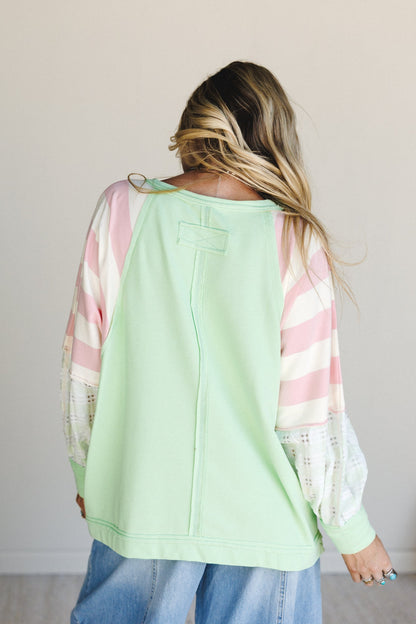 Bold Moves Contrast Top - Green