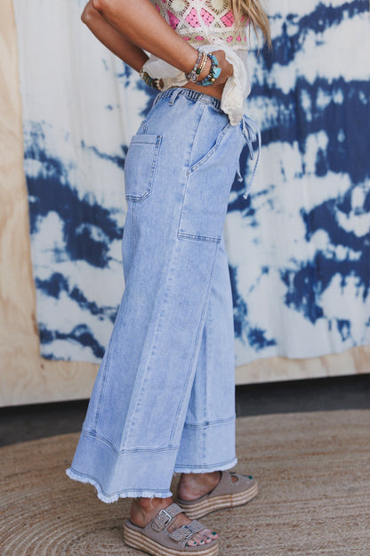 Hanging High Denim Pants - Light Wash