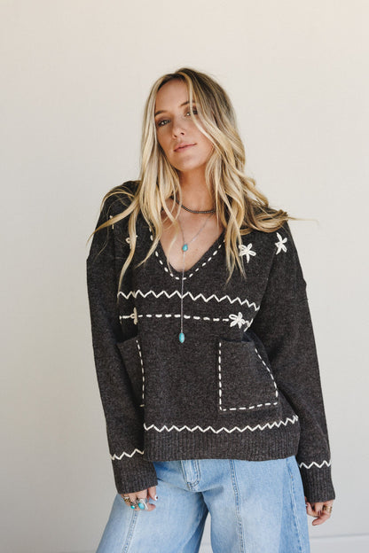 Chai Embroidered Knit Sweater - Charcoal
