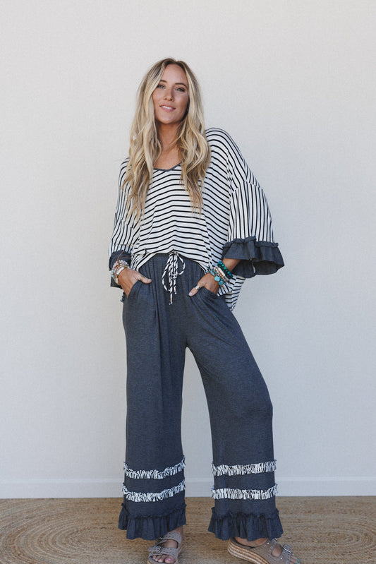 The Nest Time To Be Set - Off White Charcoal