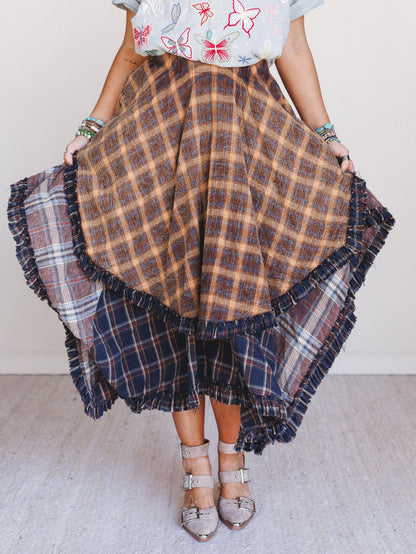 Sand Dancer Plaid Skirt - Navy