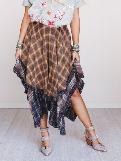 Sand Dancer Plaid Skirt - Navy