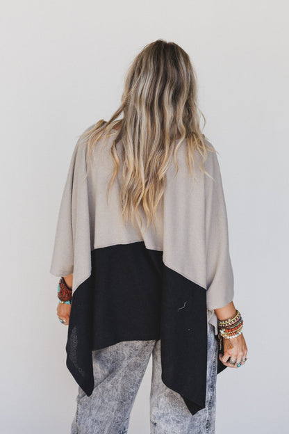 The Nest Lucky Shadow Top - Taupe Black