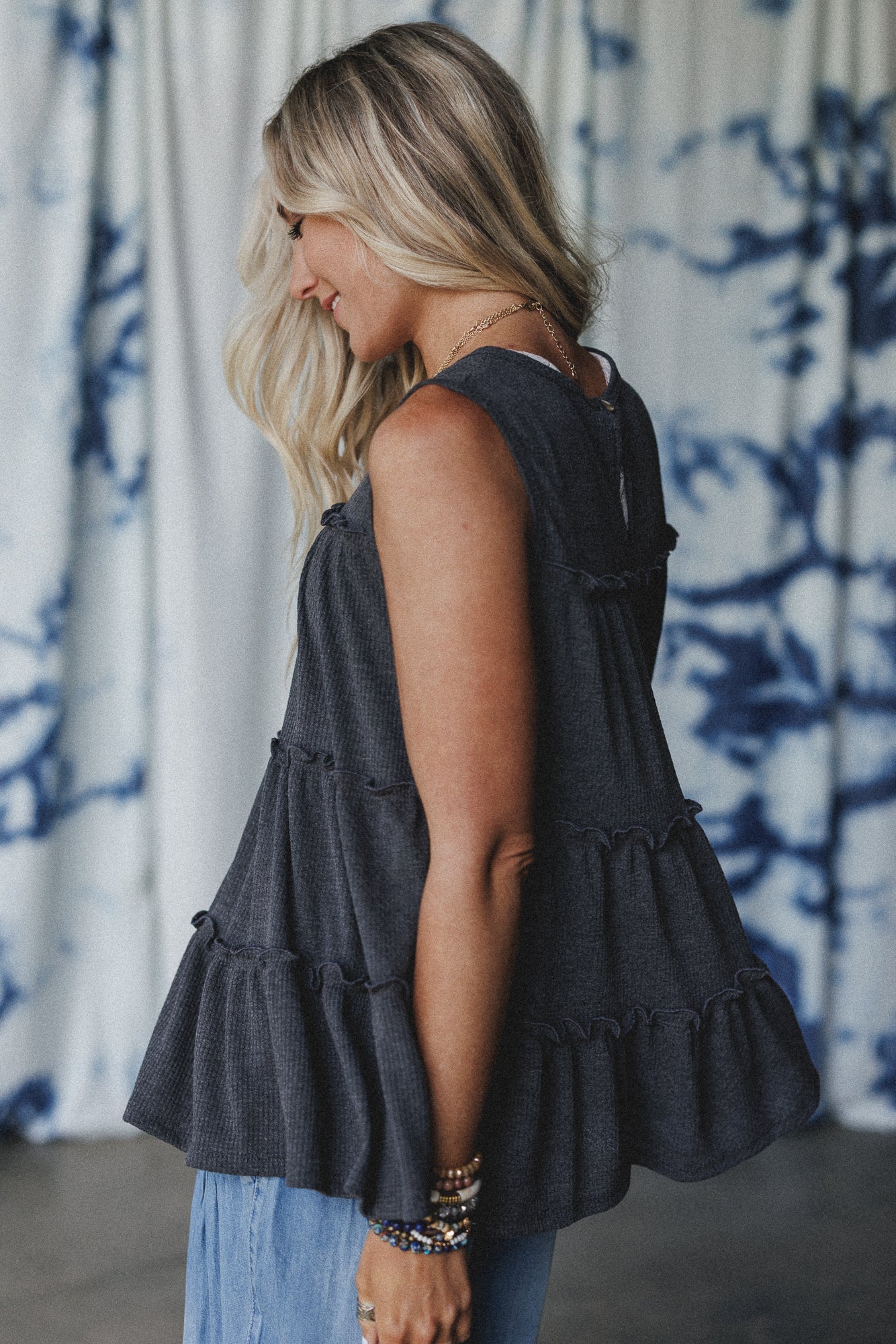 The Nest Dreamy Tiers Top - Black