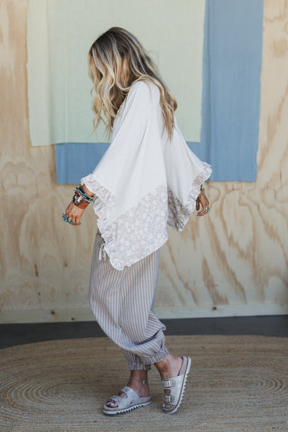 The Nest Soft Ambition Top - Taupe