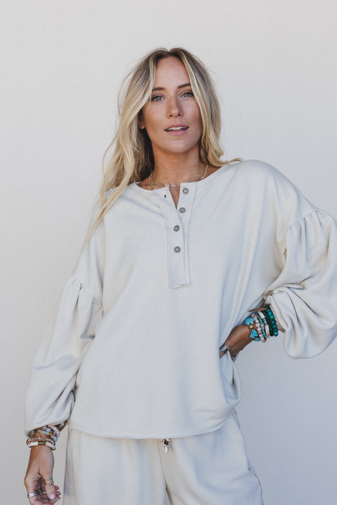 The Nest Laid Back Love 2 Piece Bundle - Beige