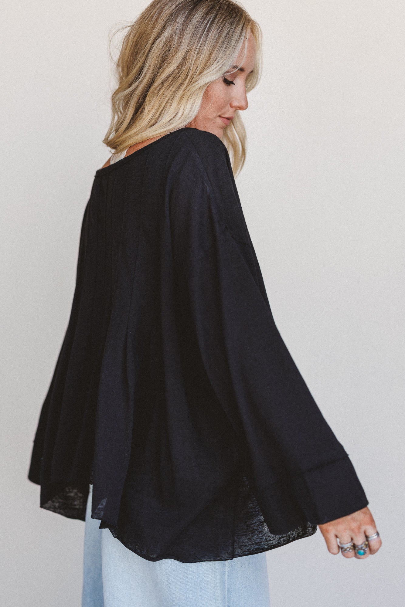 The Nest Isla Drift Top - Black