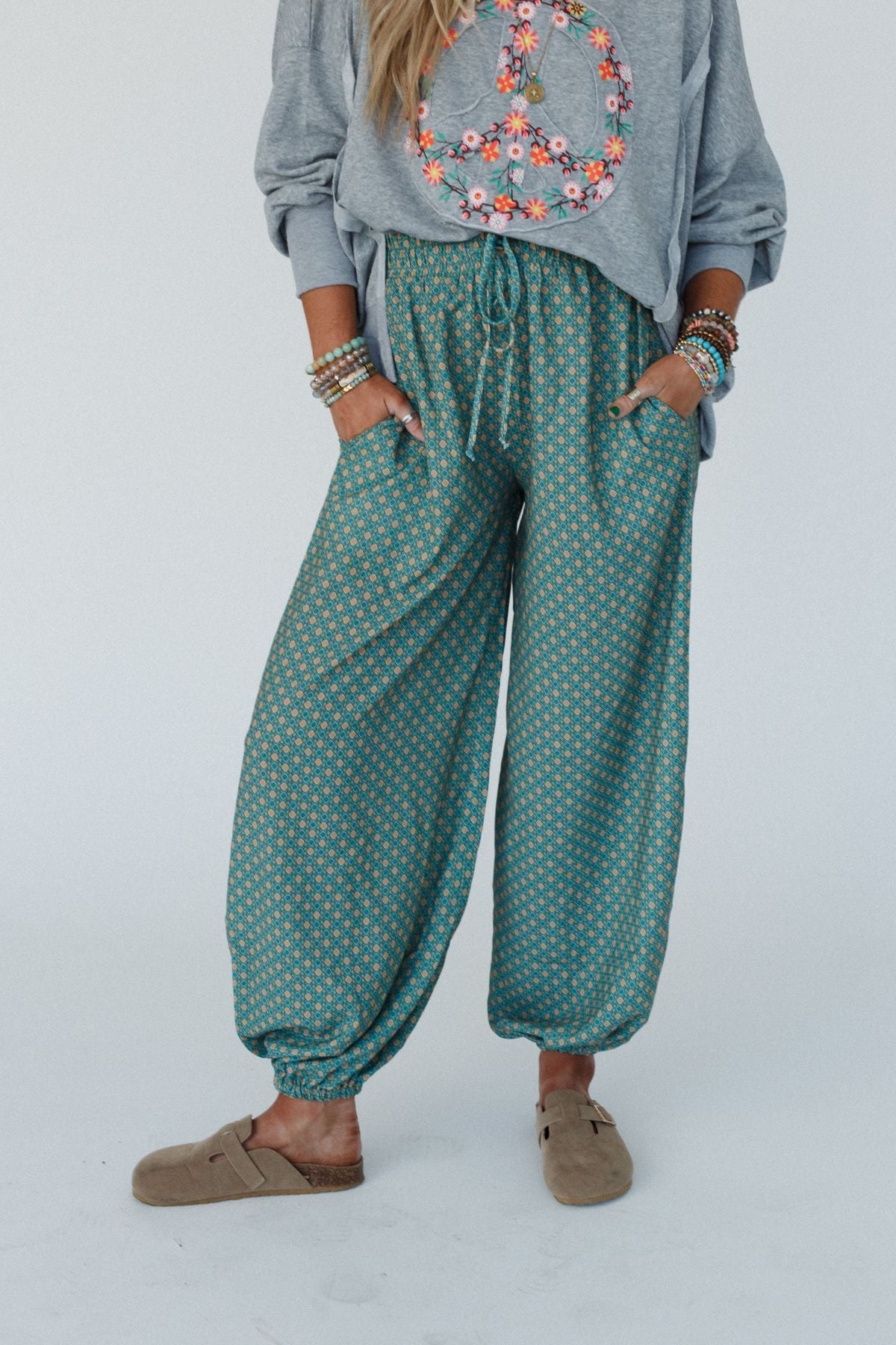 The Nest Mystic Mirage Printed Joggers - Teal